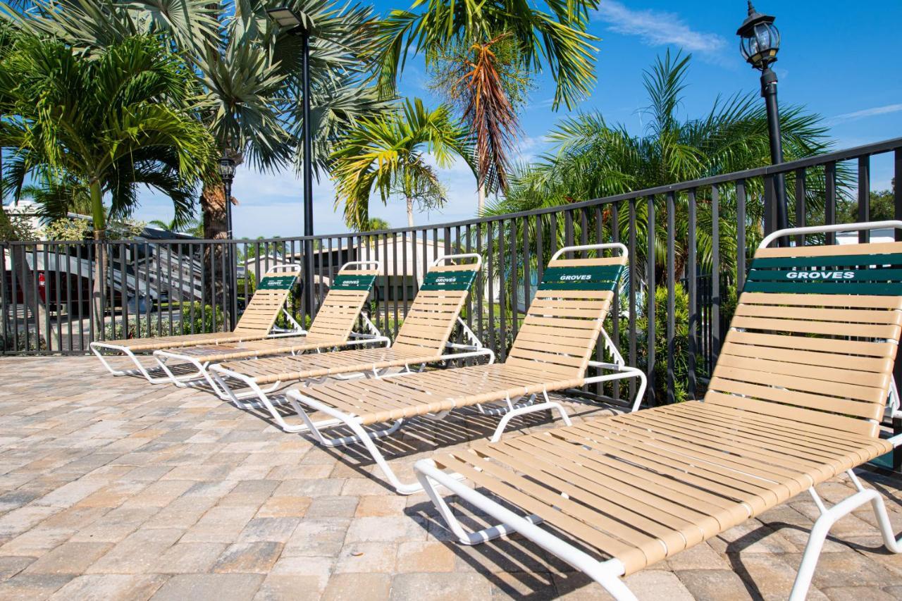 Groves Rv Resort Harlem Heights Экстерьер фото